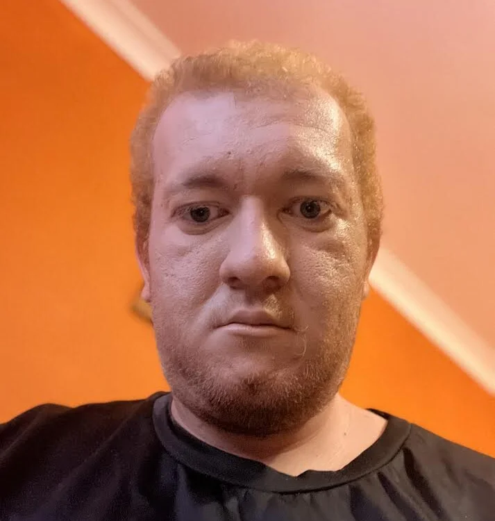 Josh_Meaty's Offline Chat Room