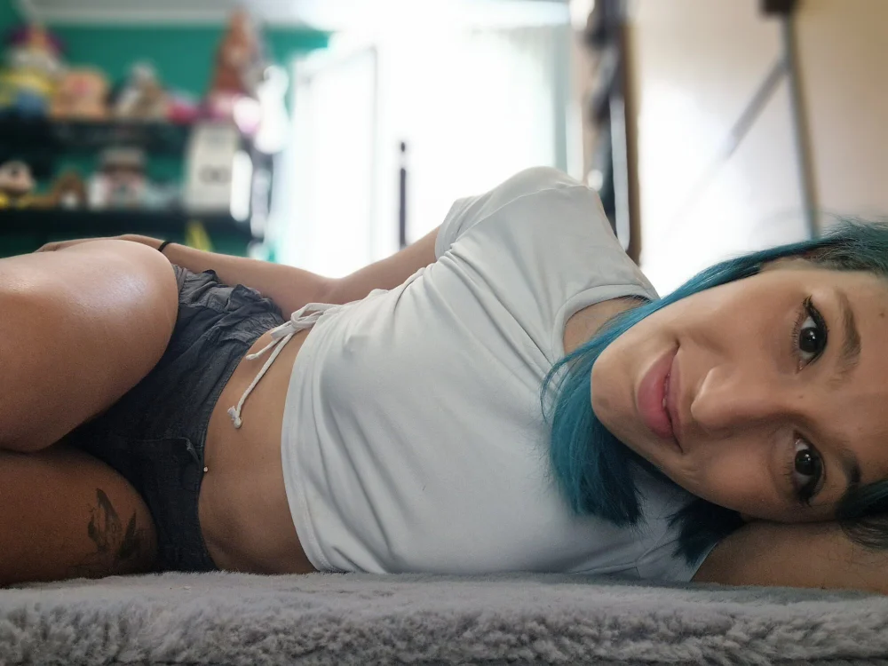 BambiTight96 offline chatrum