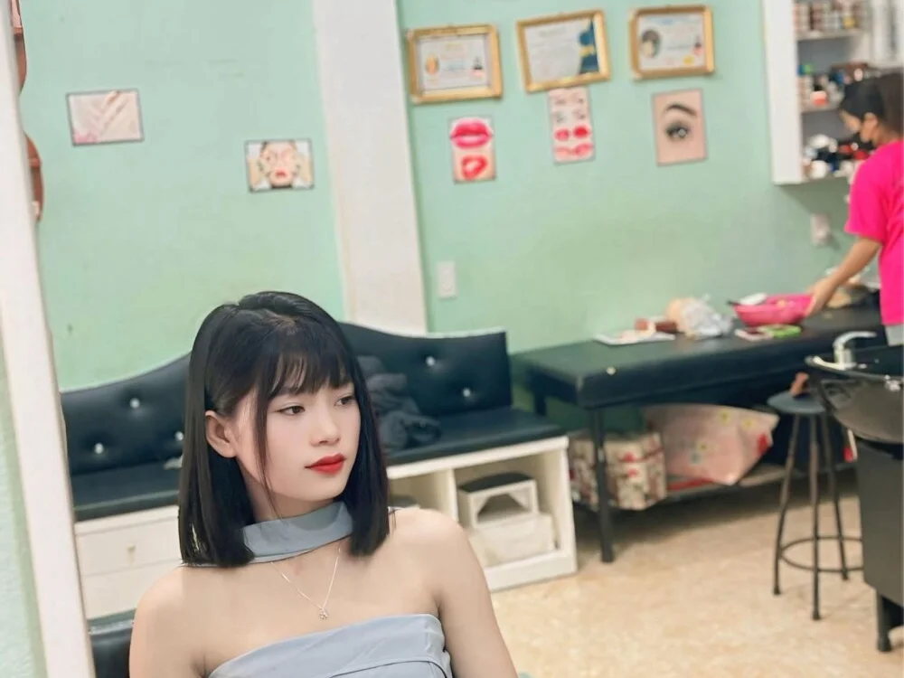 linh-lan1 離線 XXX 聊天