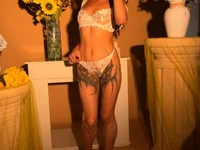 ayla_velt's Live XXX Chat