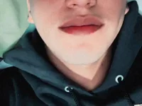 Alejandroml2's webcam live show