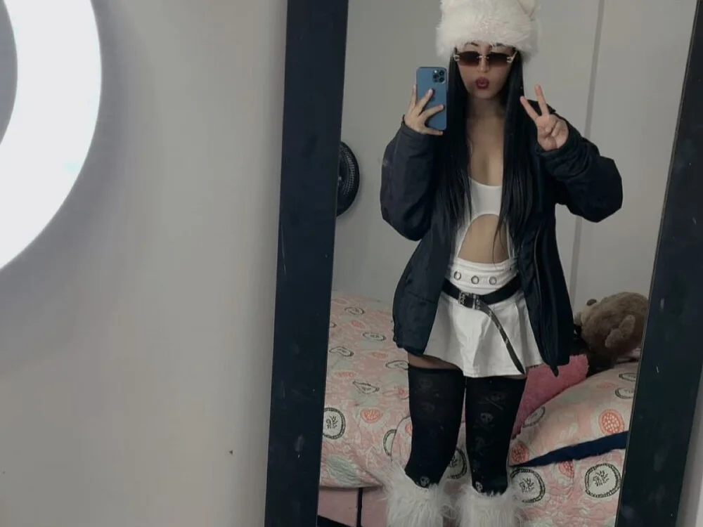 Офлайн-чат XXX thamii_campanitaa