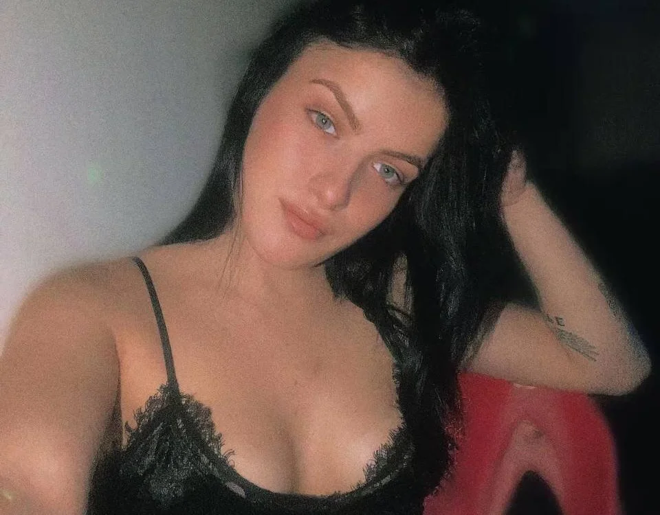 Offline XXX chat modela KarolinaAlegras