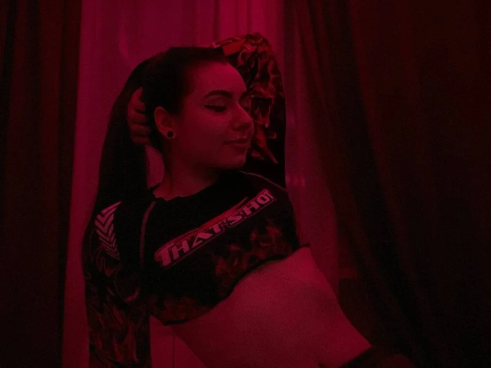 Foxohlove's Offline XXX Chat