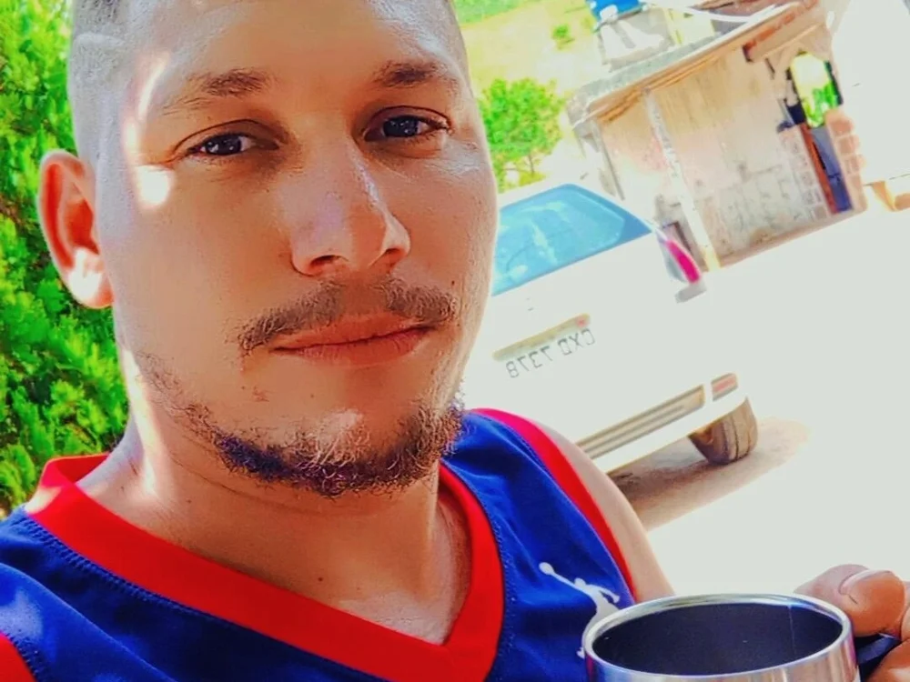 Offline chatovací místnost renanpardinho