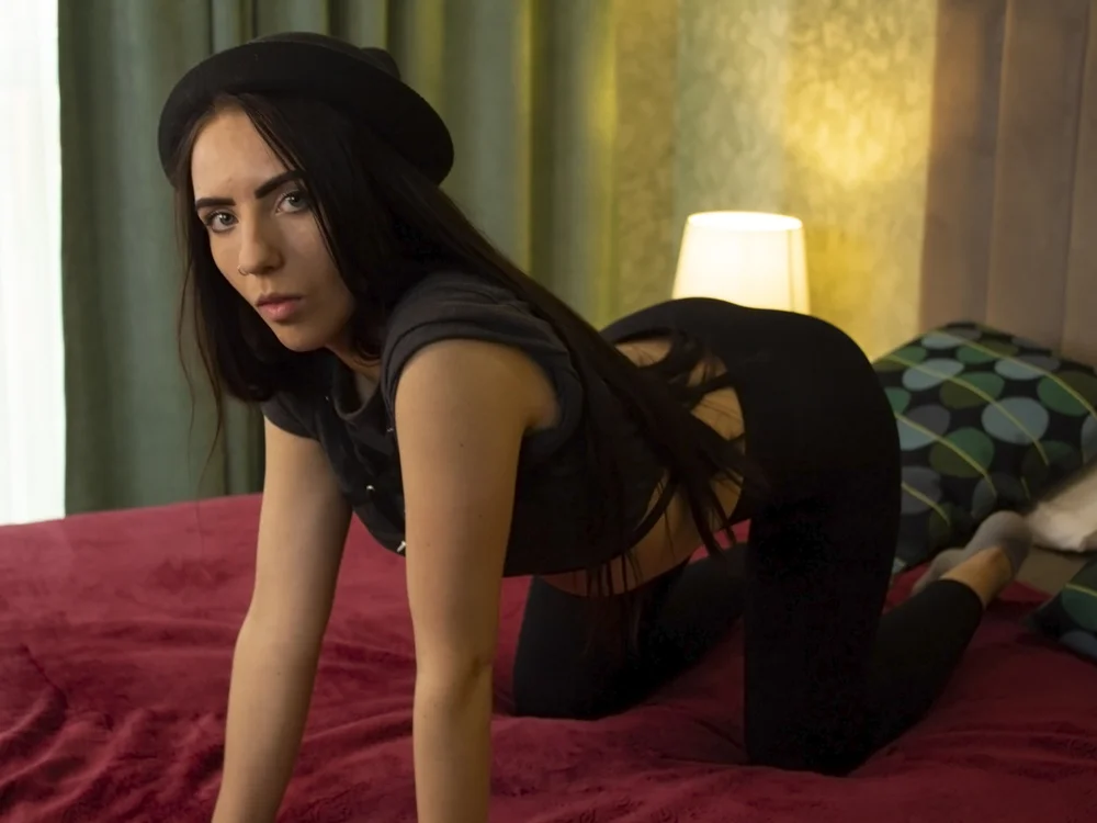 Marceline_Berlin's Offline XXX Chat