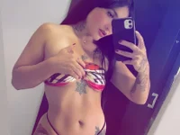 kitty-1398's Offline XXX Chat