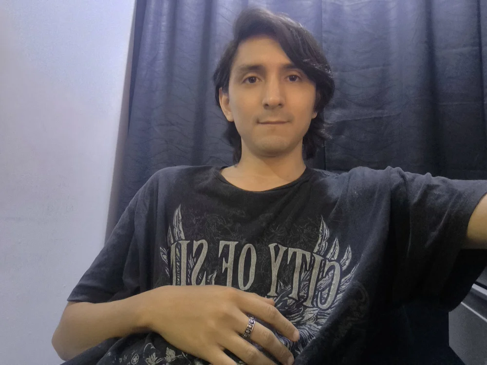 mercer69's Offline Chat Room