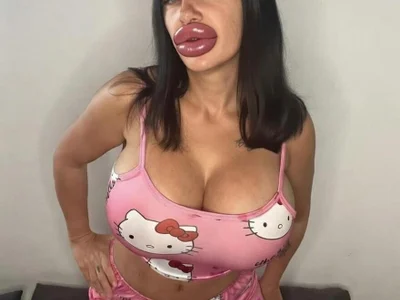 SaraHotDiamond_xoxo - flashing