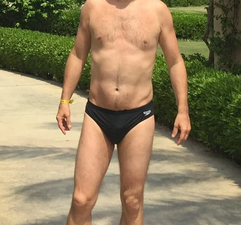 แชท XXX ออฟไลน์ของ UleglyBiBDSM