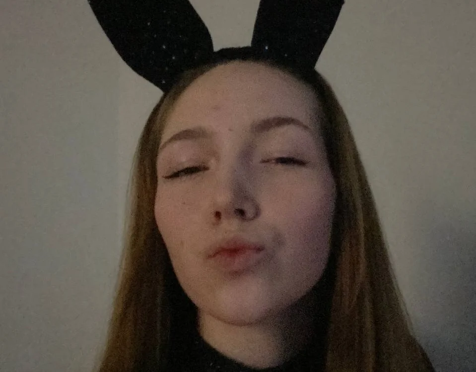 AftonBlanch's Offline Chat Room