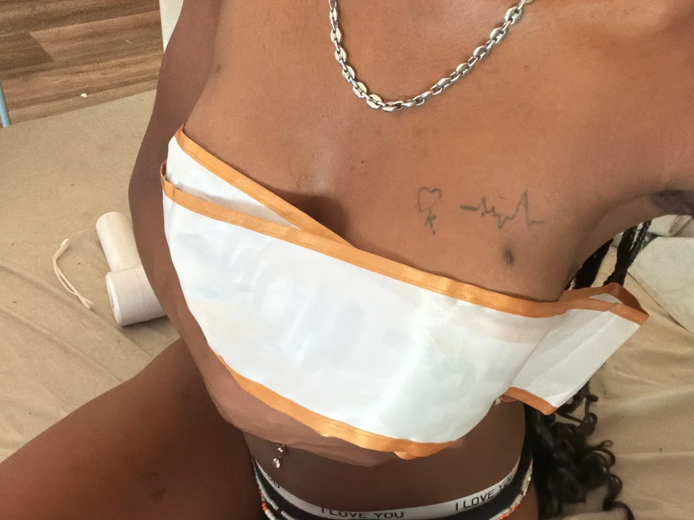 QUEENYARA9's Offline XXX Chat