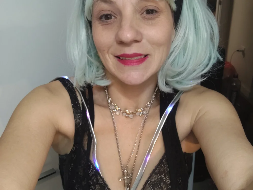 cherryinyourmouth offline chatrum
