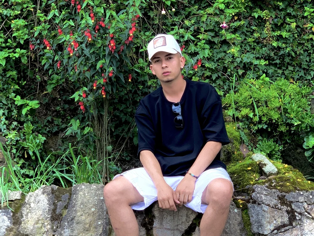 stickerwal22's Offline XXX Chat