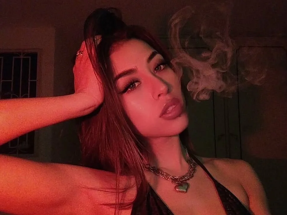 Chat +18 off-line de Holistic_Ambrita