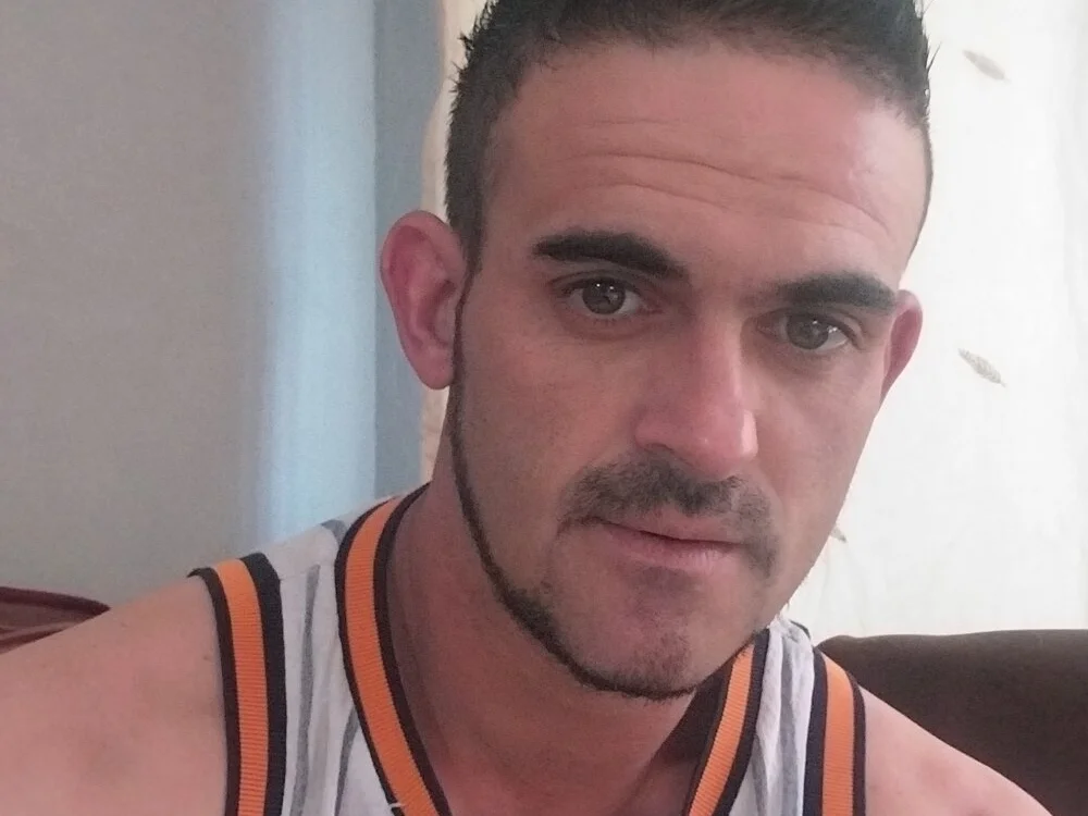 Chatroom XXX hors ligne de buffel11