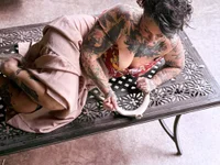 Model Kitty_bang