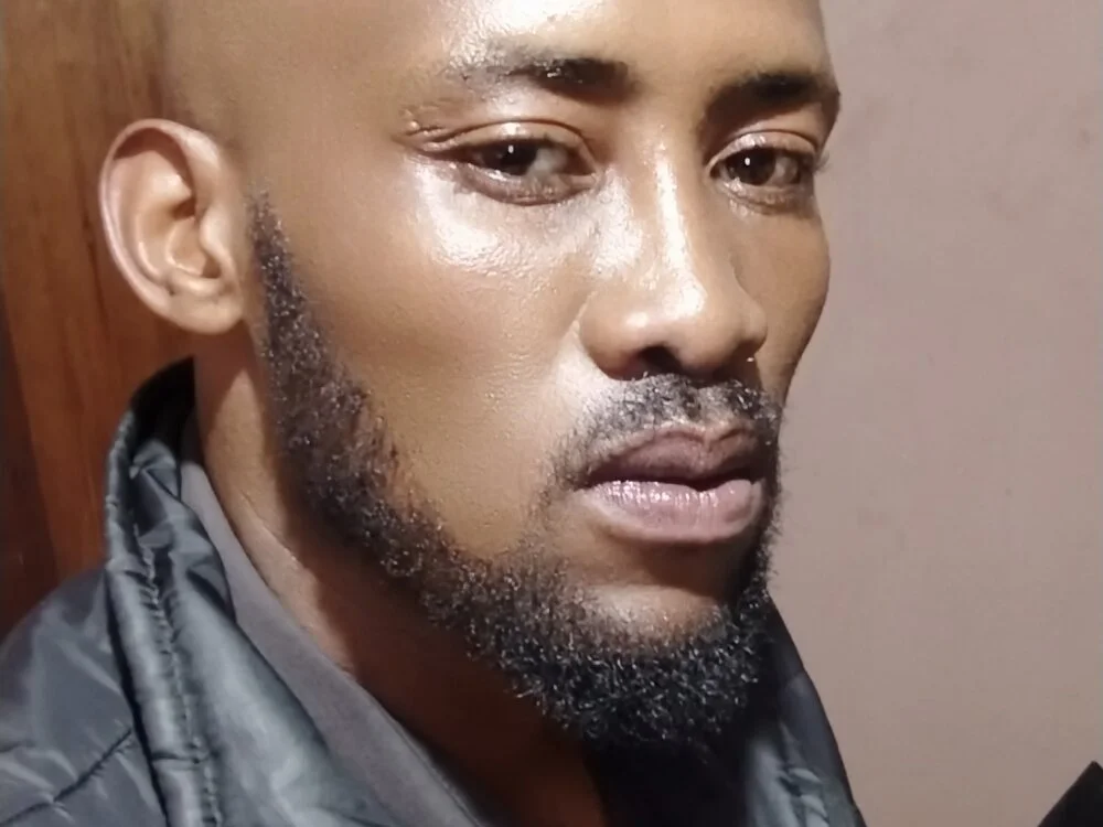 angeloreal's Offline XXX Chat