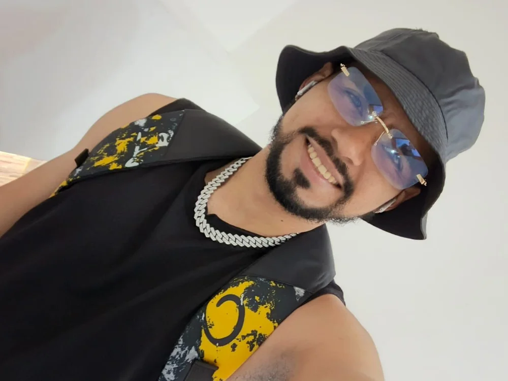 Lafa_eam's Offline Chat Room