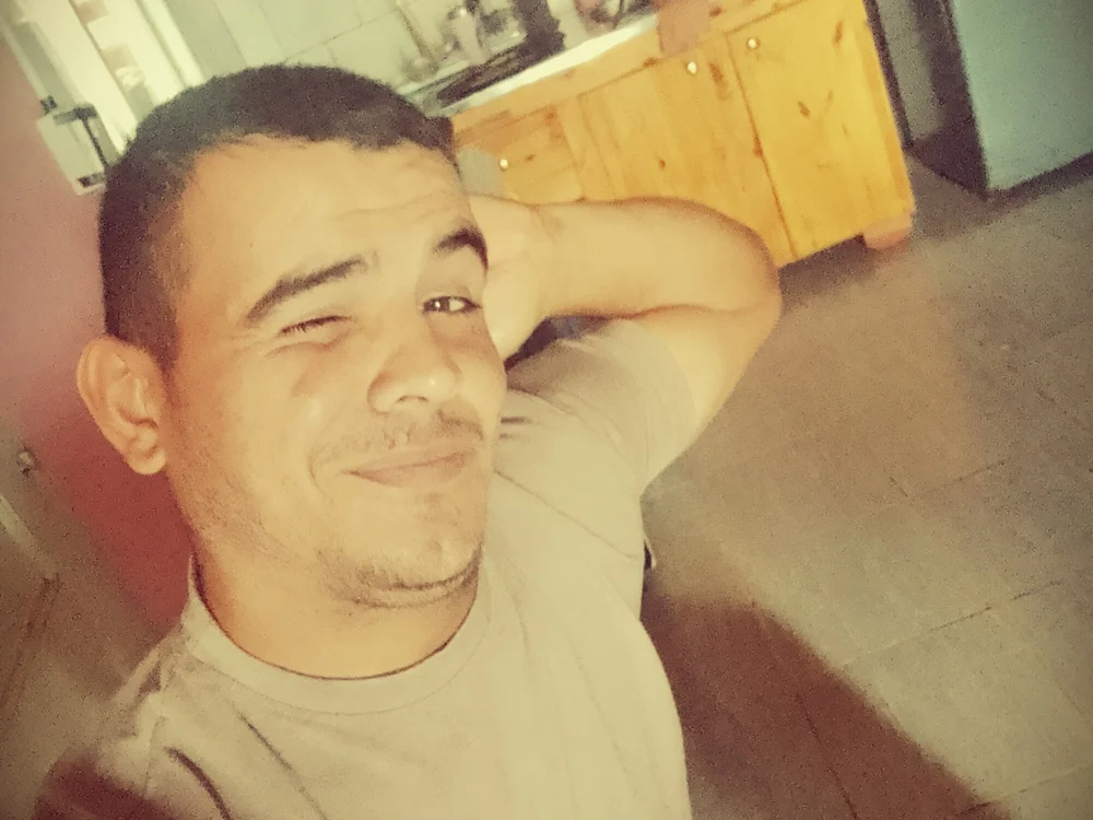 catriel111 offline XXX-chat