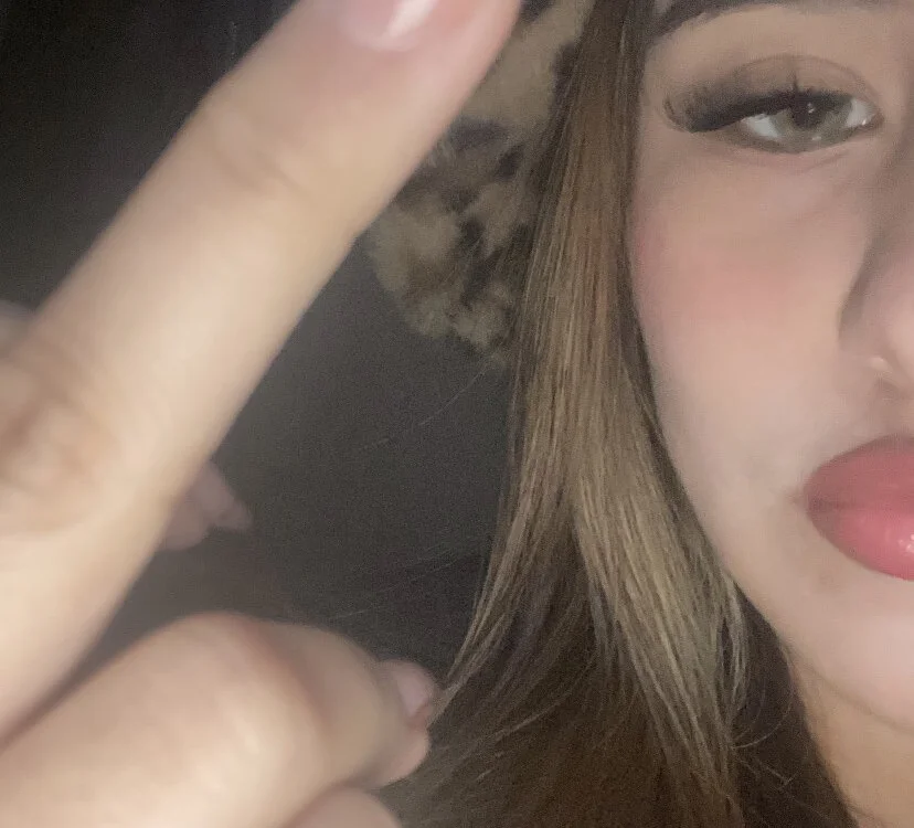 leil_6680's Offline XXX Chat