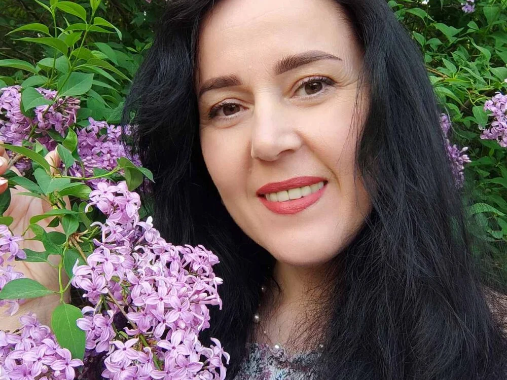 Amelialove42's Offline XXX Chat