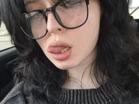 MindyAFK's webcam live show