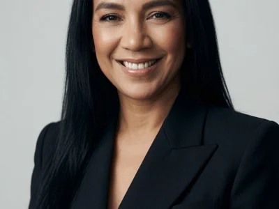 Mia-Velasquez - Girl 