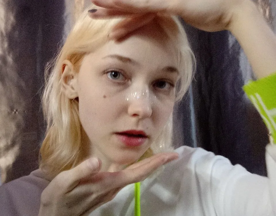 CarolJonesg's Offline XXX Chat