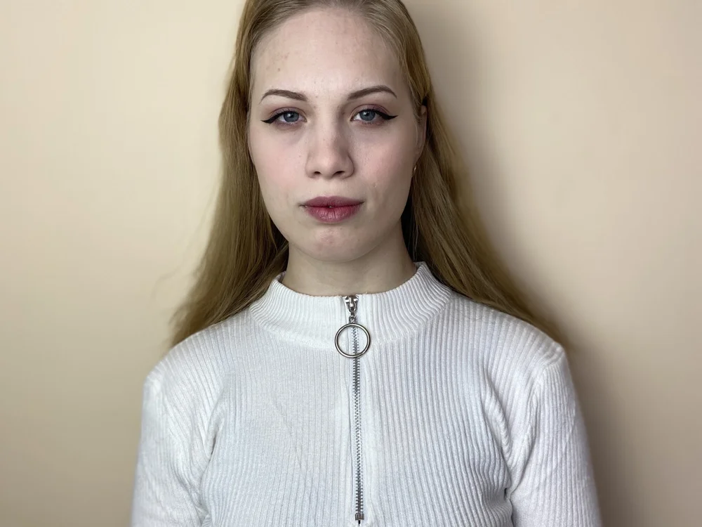 AgnesCormier's Offline Chat Room