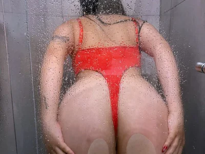 Natasharuso webcam livesex profile in curvy cams