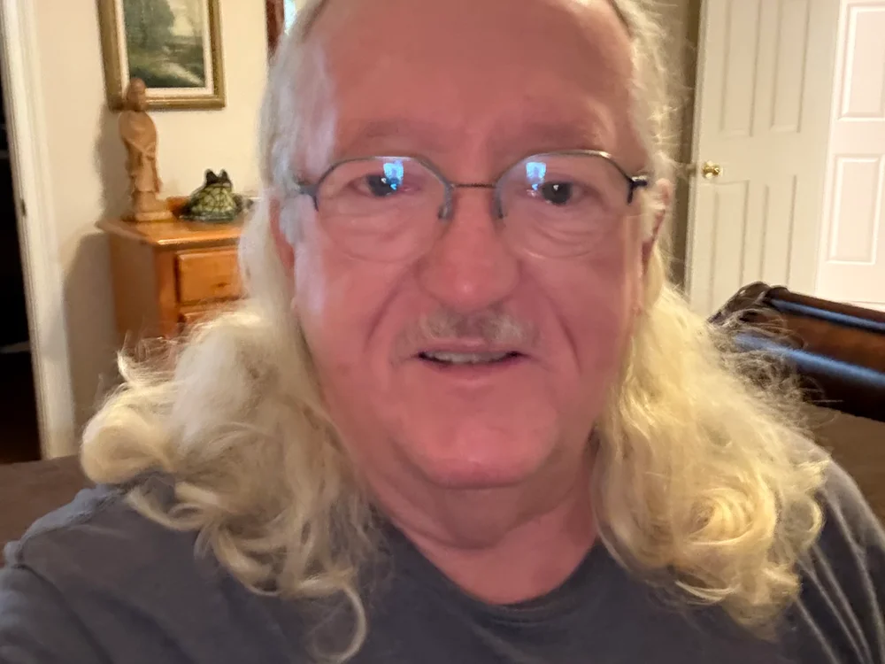 Phrodeaux_Baggins Offline XXX-chat