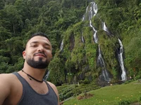 mathewv_'s webcam live show