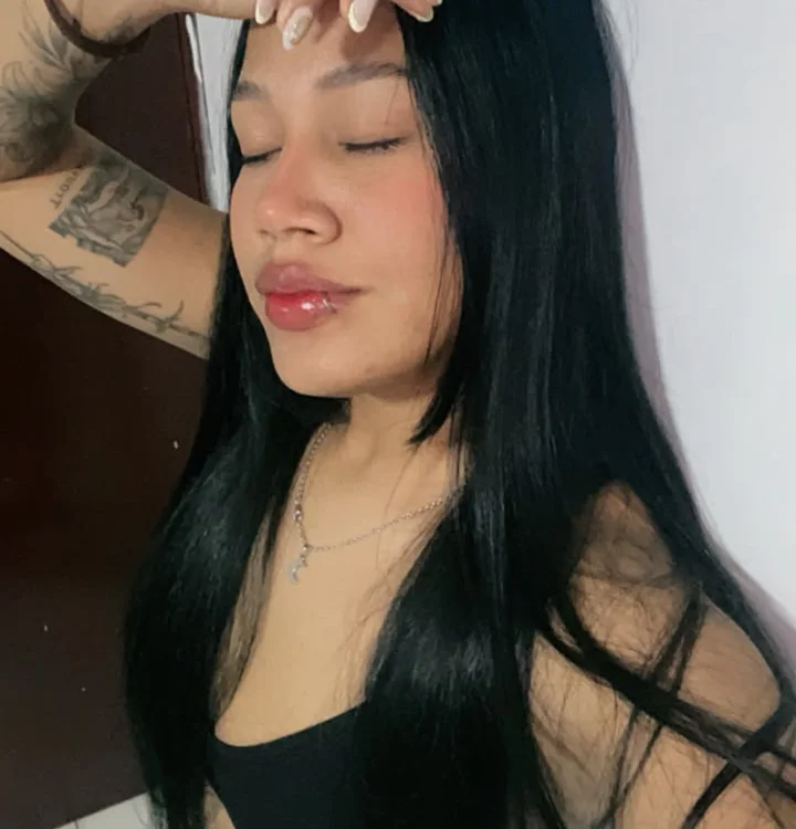 Chat XXX ao vivo de Sara_piink18
