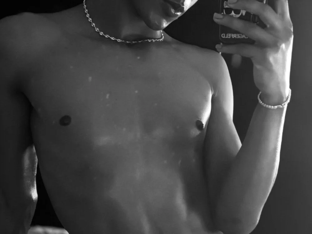 davidsexy_g44's Offline XXX Chat