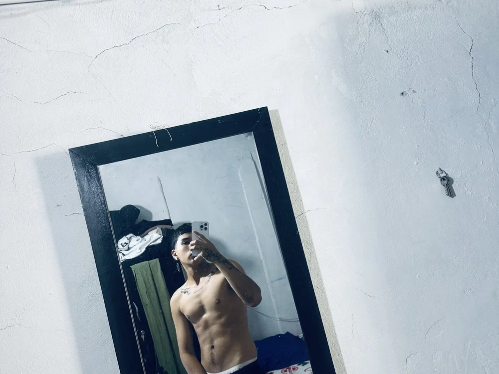 Chat XXX offline de liam_cross