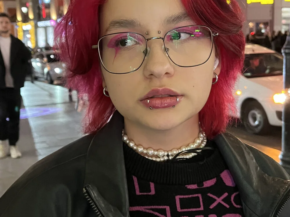 TheaMacrae's Offline XXX Chat