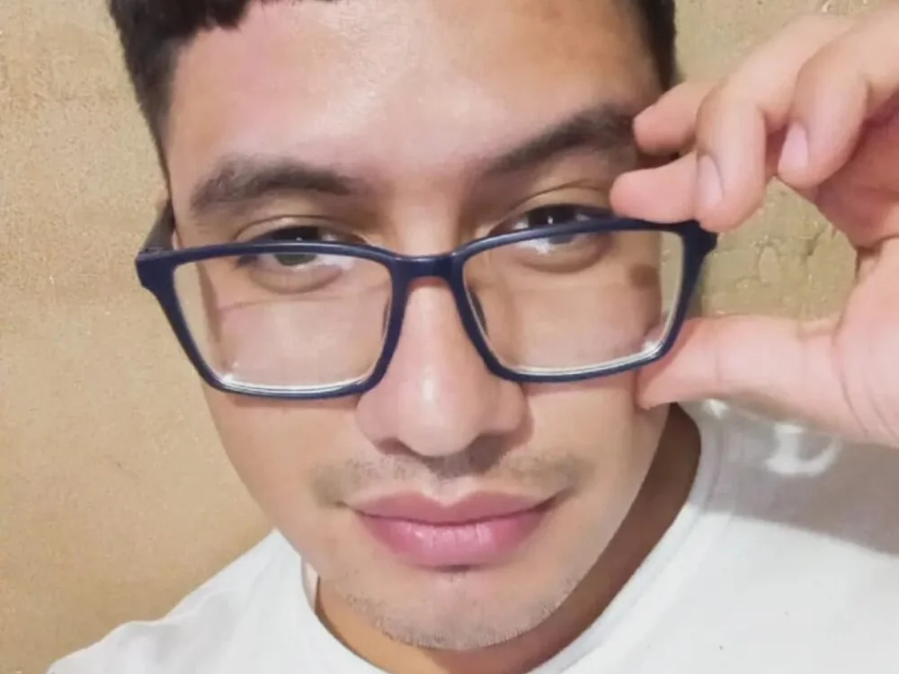 Chat +18 off-line de Valenxxxia22