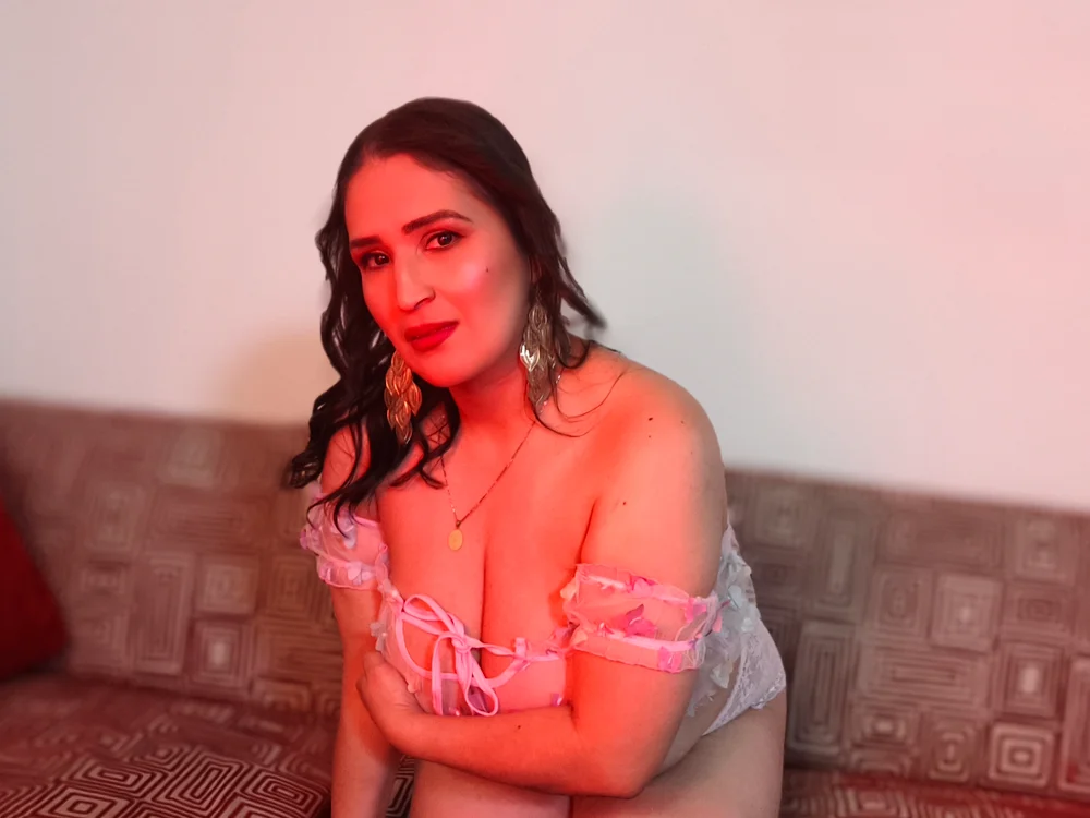 Czat XXX na żywo – Barbara_fox__