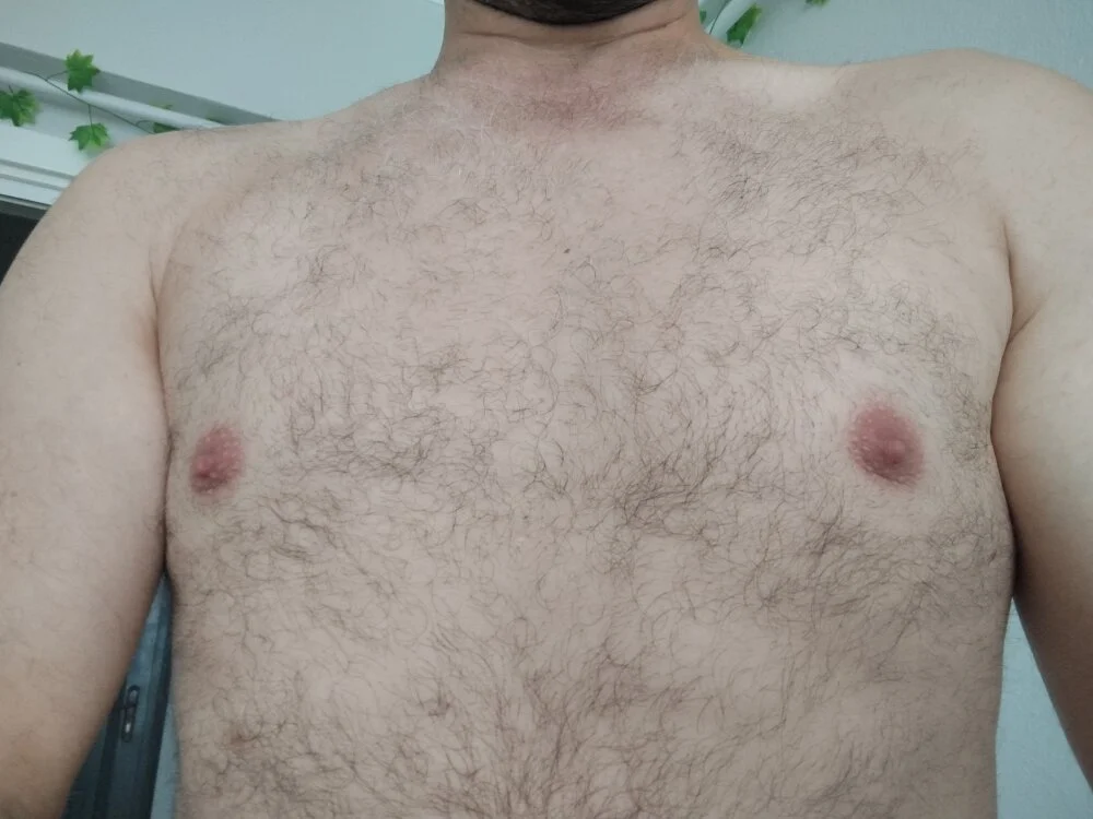 Antnio33 Adlı Modelin Çevrimdışı XXX Sohbeti