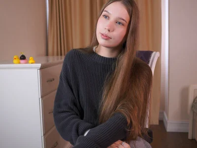 CarolaMolone - Girl 