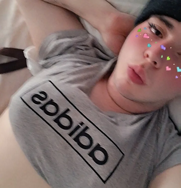 dumbwhitebitch's Offline XXX Chat