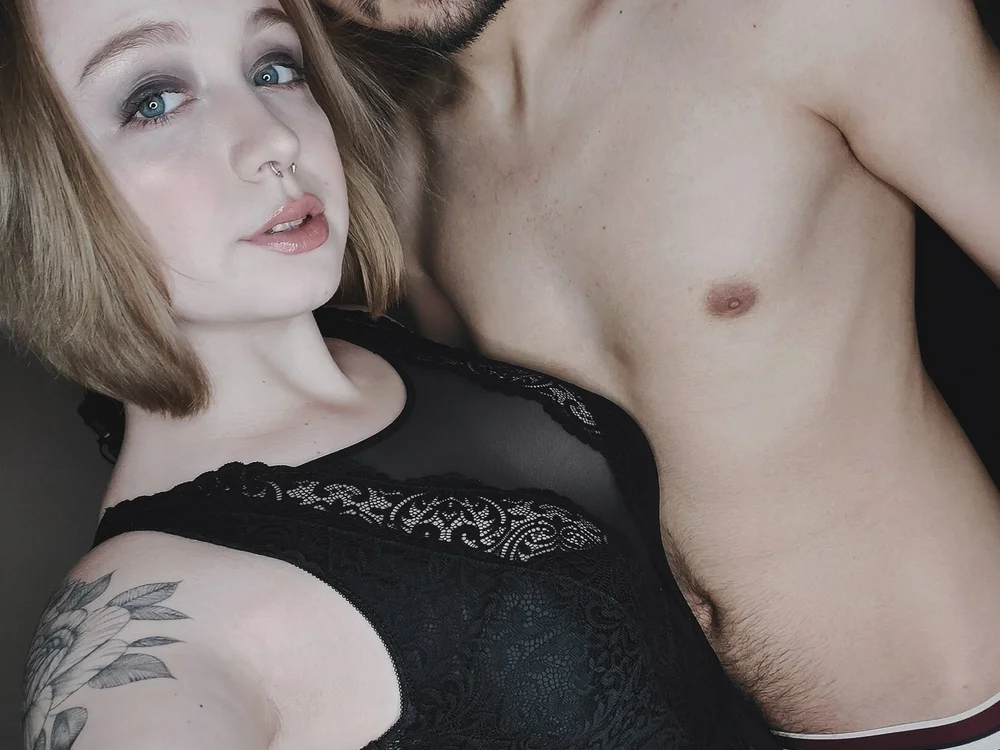 Cumsttractive offline chatrum