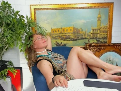 Marta_pav1ova Female Curvy Online Webcam Porn
