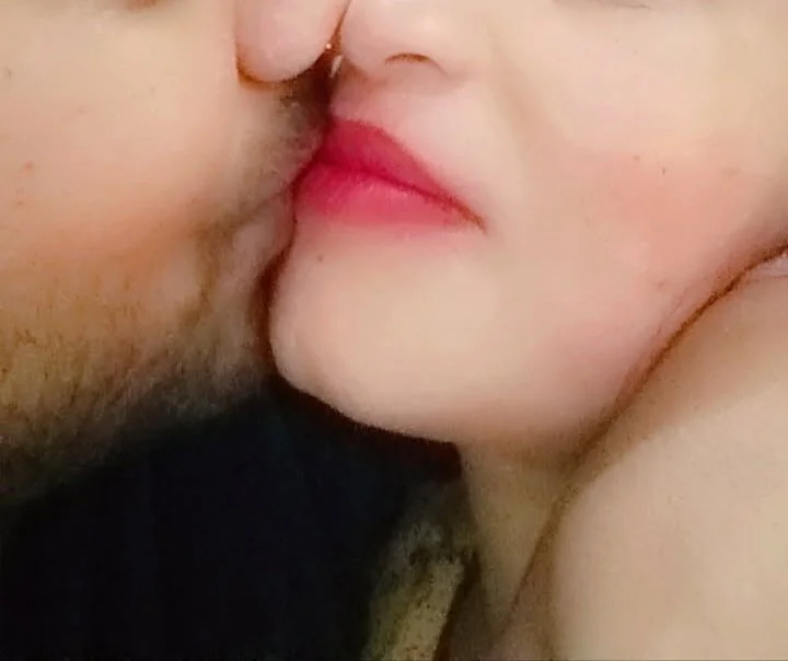 Sizzling_Couple offline chatrum