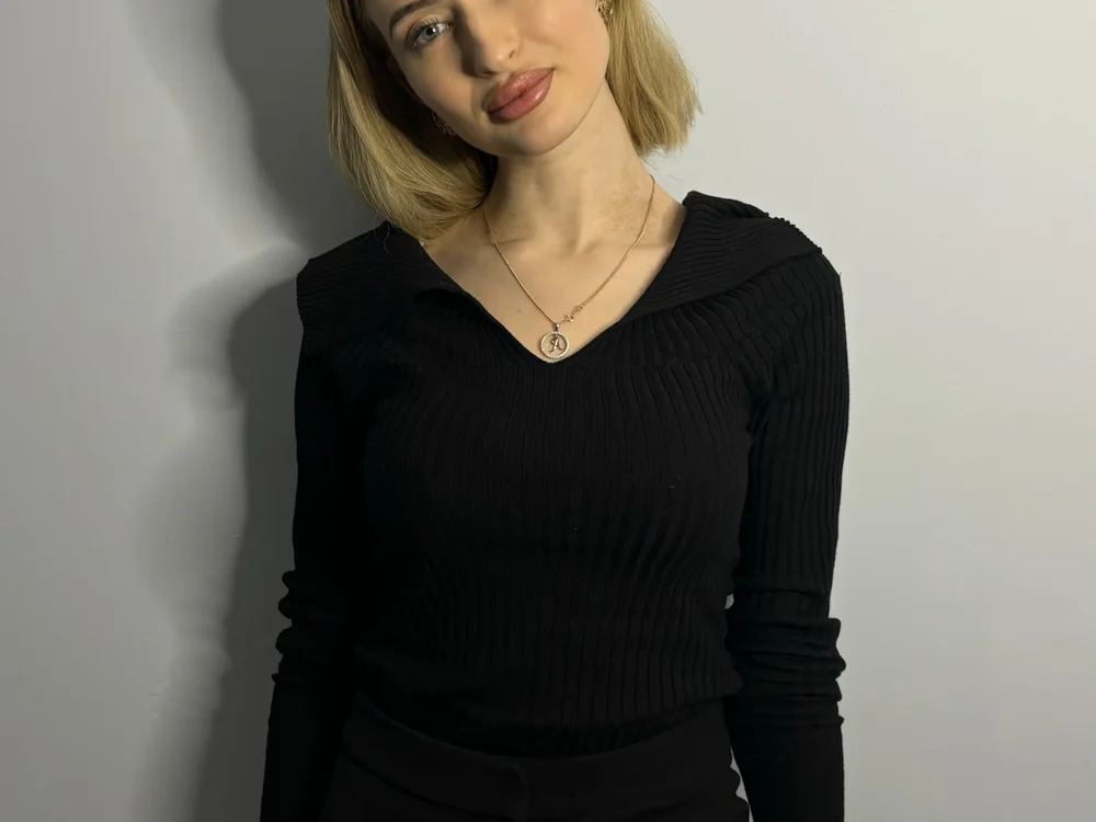 ElizabethHilll's Offline Chat Room
