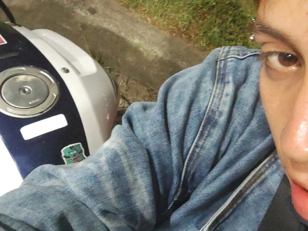 Sembang XXX Luar Talian __DAEMON_