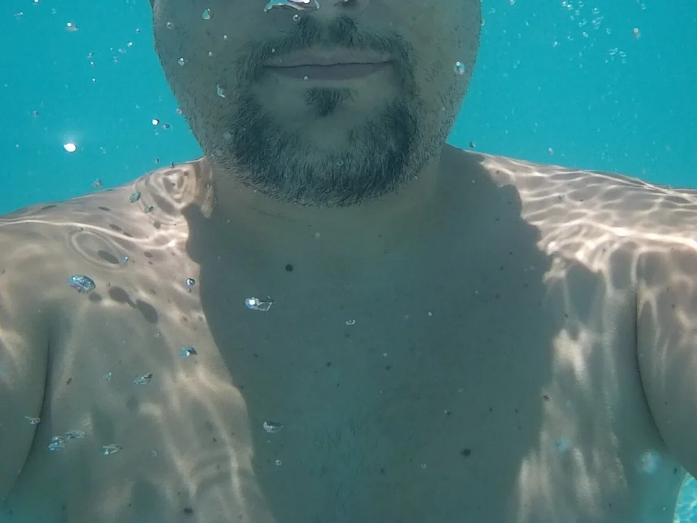 PekenoMacho Offline XXX Chat