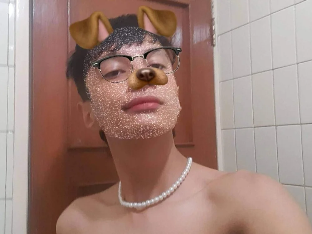 Elian_Julian Offline XXX-chat