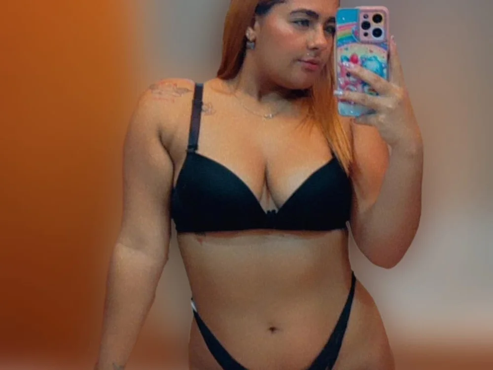 sasha-rosse1's Offline XXX Chat